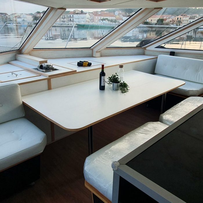 UPWIND 50 | Catamaran photo 19