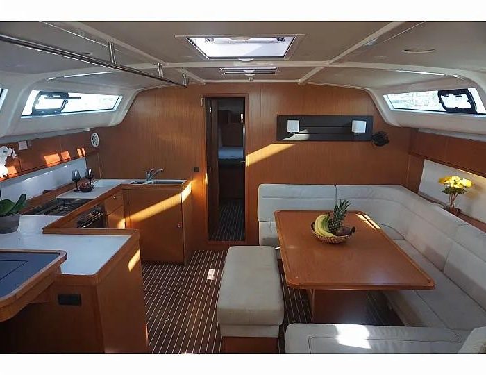 Bavaria Cr51 19 | Bavaria Cruiser 51 photo 3