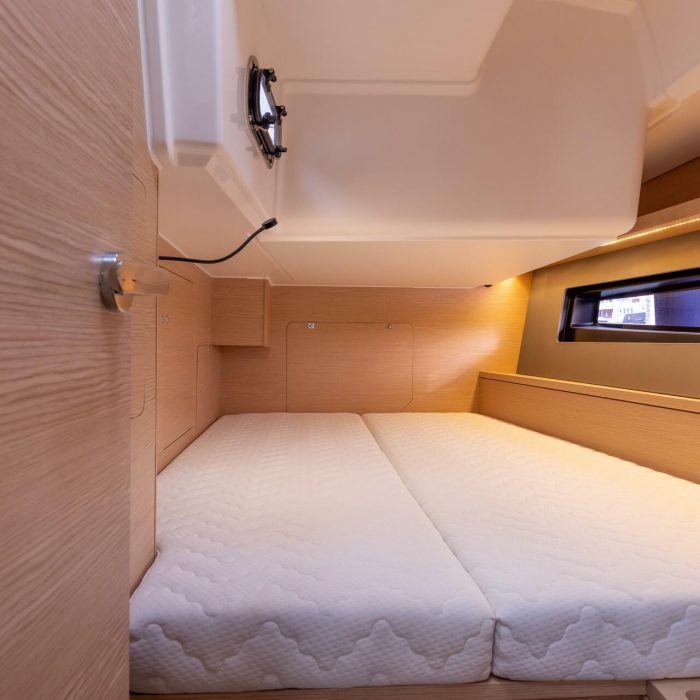 Asteria | Dufour 41 photo 78