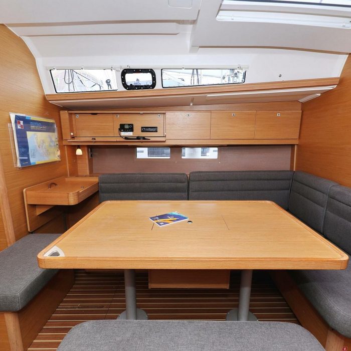Horido | Dufour 460 GL photo 8