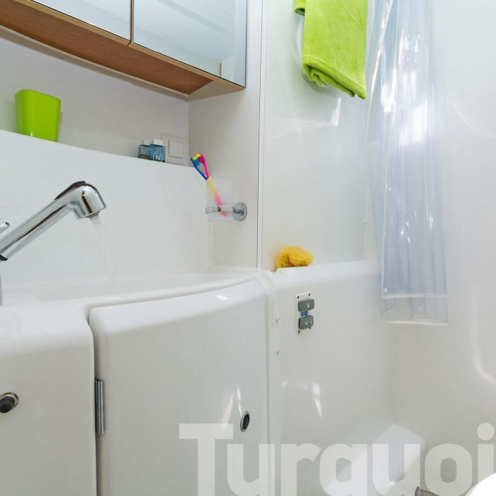 Turquoise | Lagoon 400 S2 photo 42