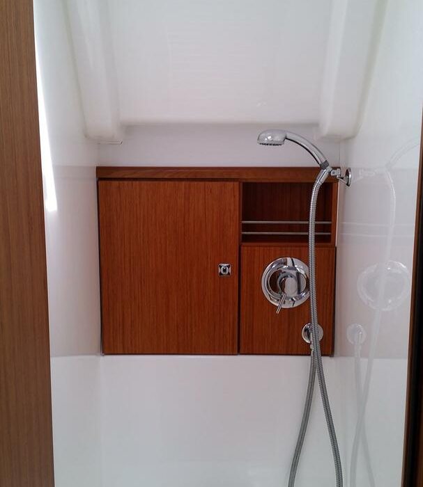 Firewall | Bavaria Cruiser 51 photo 15