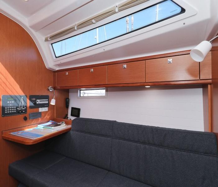 Lupe | Bavaria Cruiser 37 photo 73