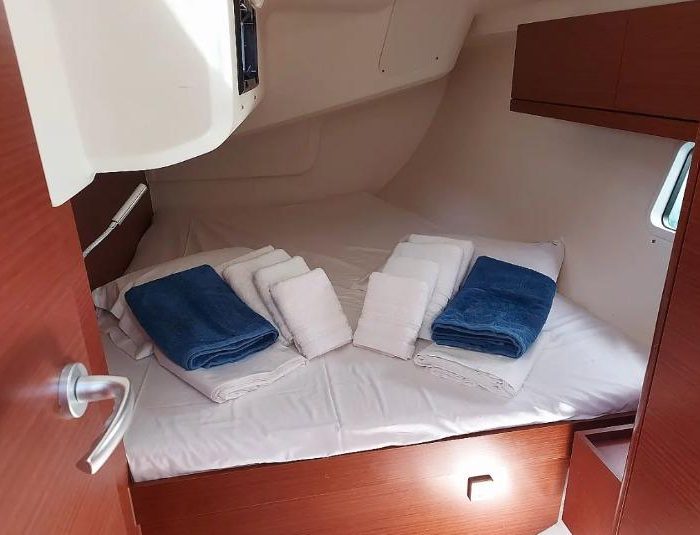 Polynoe | Hanse 418 photo 3