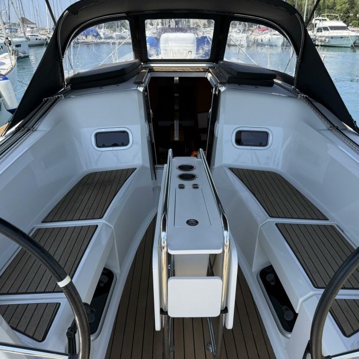 Reina De Oros | Sun Odyssey 349 photo 1