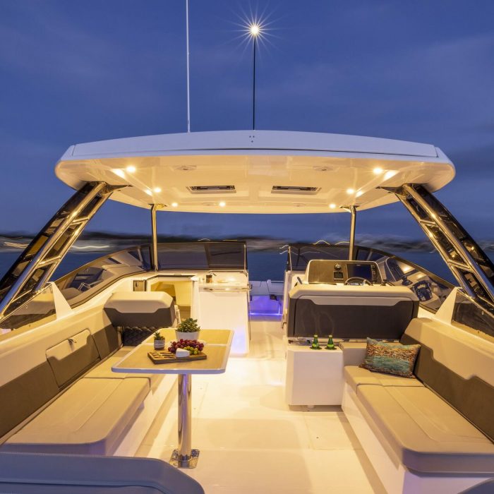 Batcat | Aquila 32 Sport photo 1