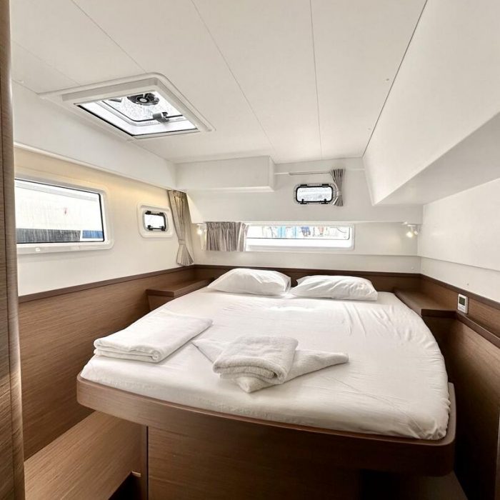 Sail Arcturus | Lagoon 42 photo 11