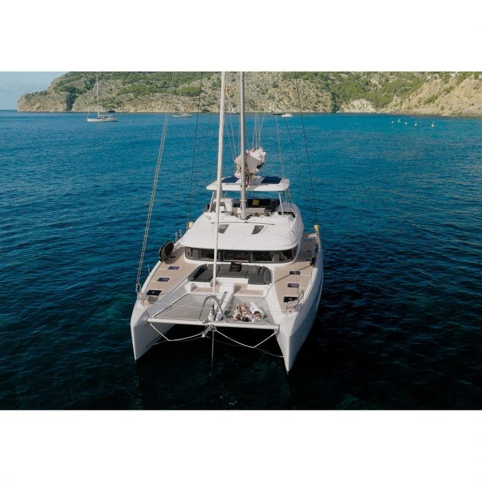TRIWING CARIDA | Lagoon 55 photo 6