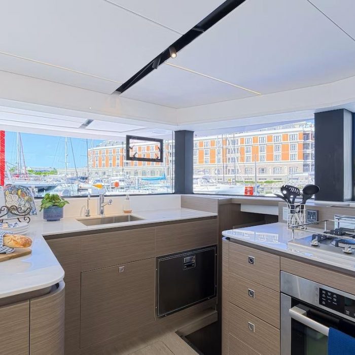 Moorings 4600 - 4 Exclusive Plus | Leopard 46 photo 7