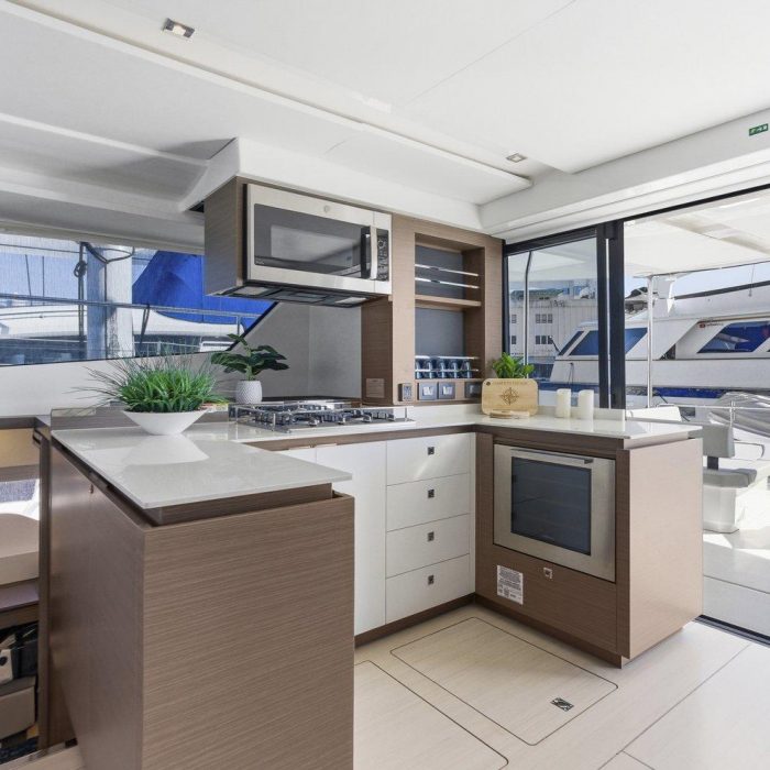 Nauti Cat | Leopard 53 - OW photo 16