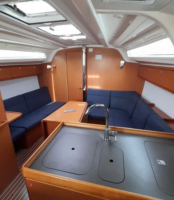 Nenemia | Bavaria 37 Cruiser photo 9