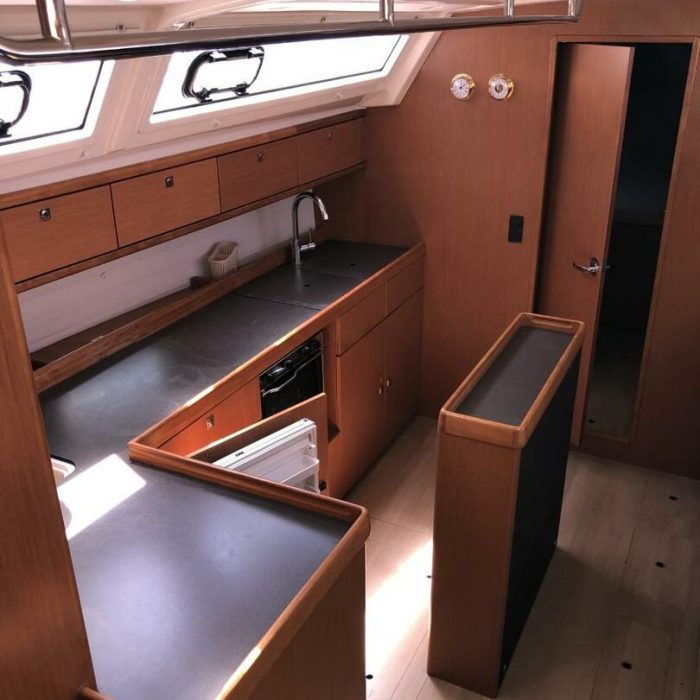 Dea | Bavaria Cruiser 46 photo 13
