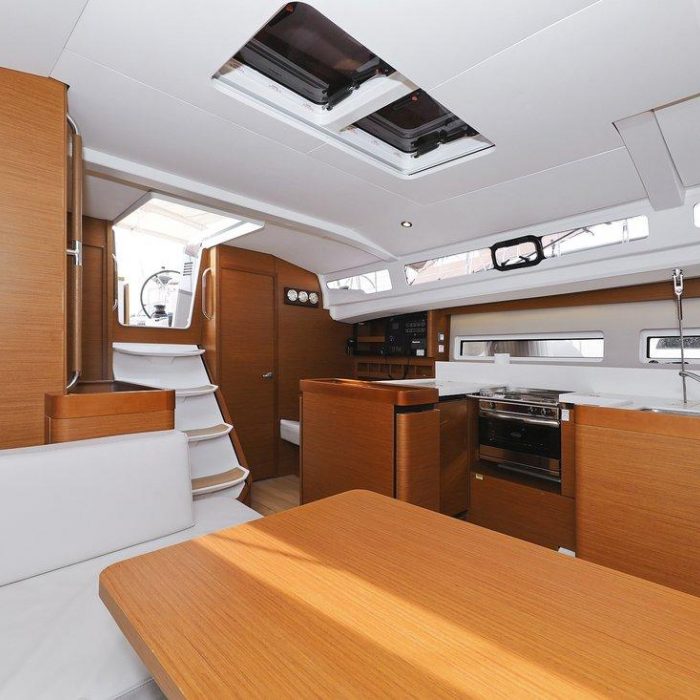 Waka | Sun Odyssey 440 photo 18