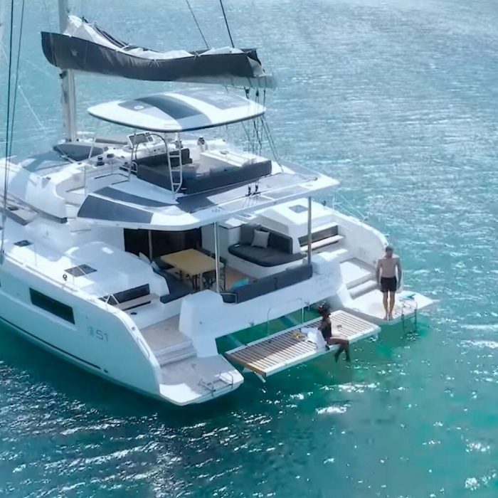 Premium | Lagoon 51 photo 8