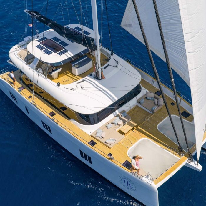 Honeybird | Sunreef 80 photo 1