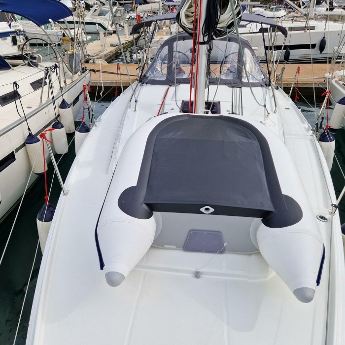 Navicela | Oceanis 34.1 photo 2