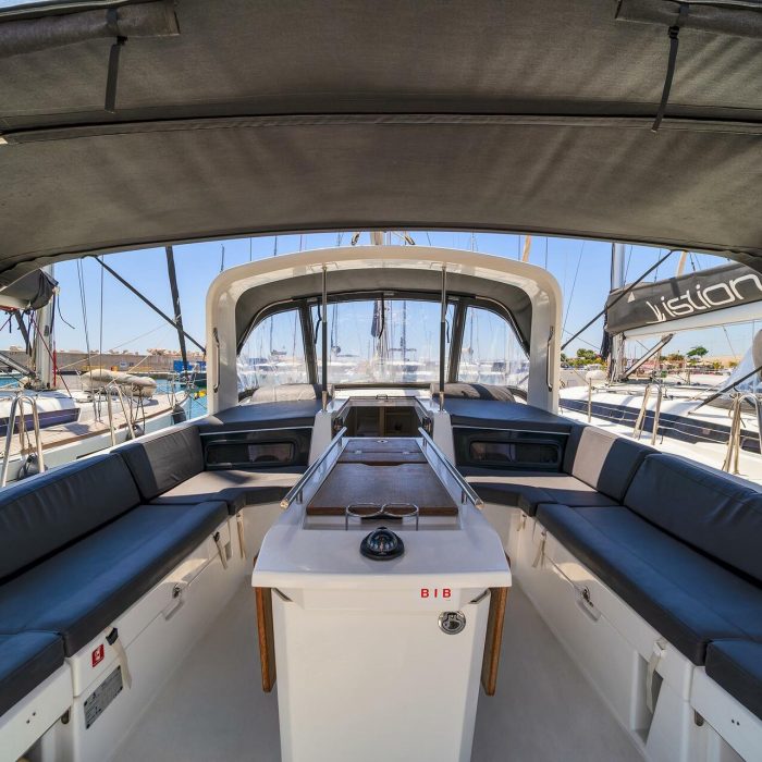 Pebbles | Oceanis 46.1 photo 27