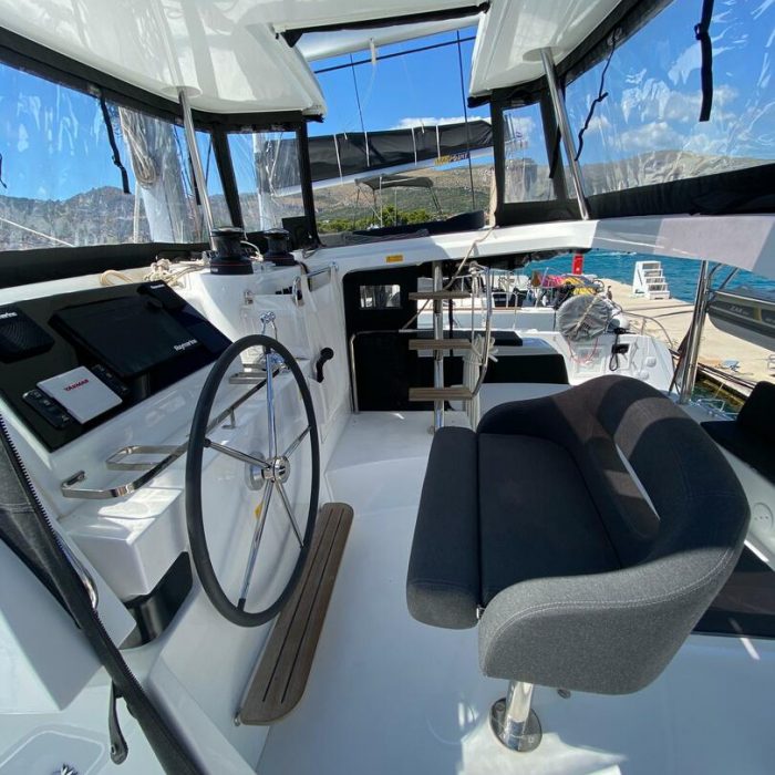 Hanselli | Lagoon 42 photo 11