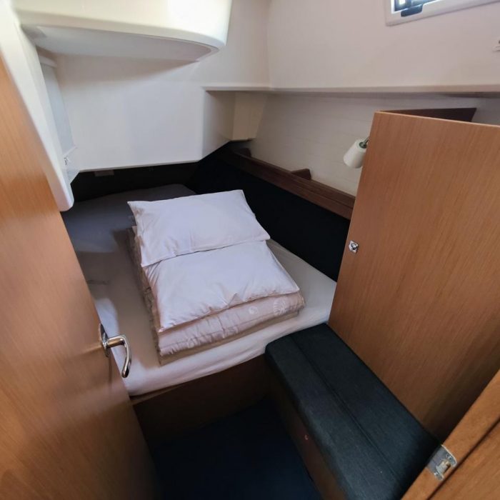 Atena | Bavaria Cruiser 37 photo 15