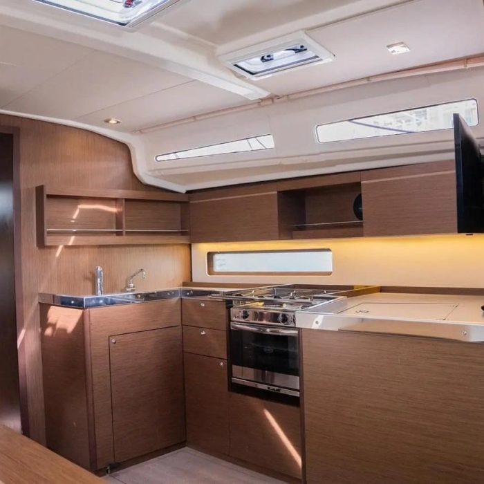 Gabian | Oceanis 40.1 photo 9