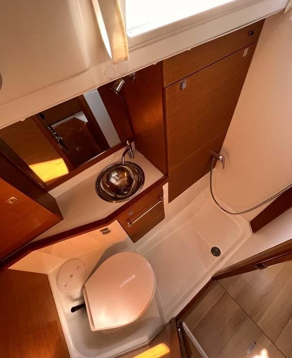 MoElli | Sun Odyssey 389 photo 12