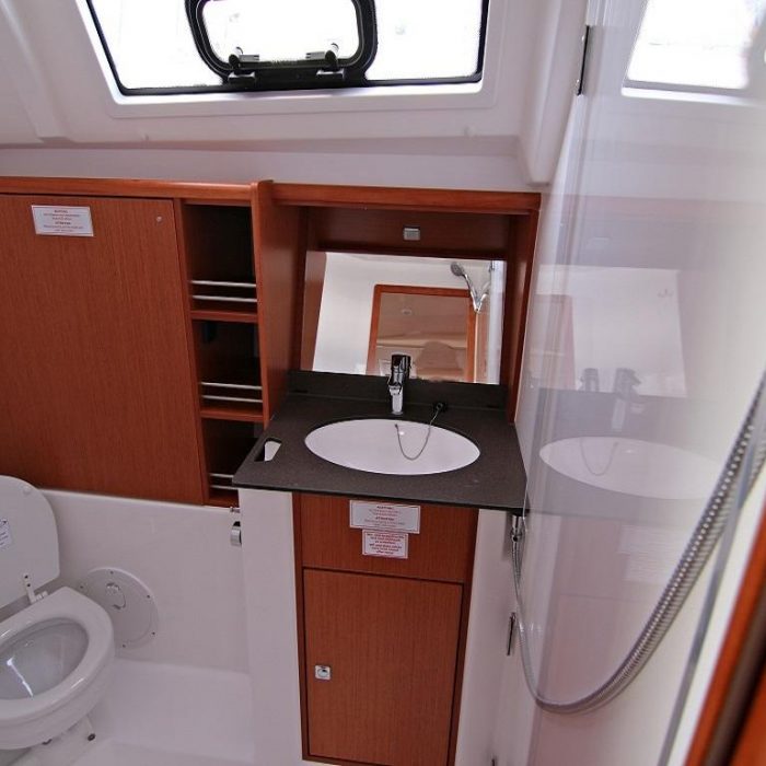 Rebecca | Bavaria Cruiser 41 photo 16