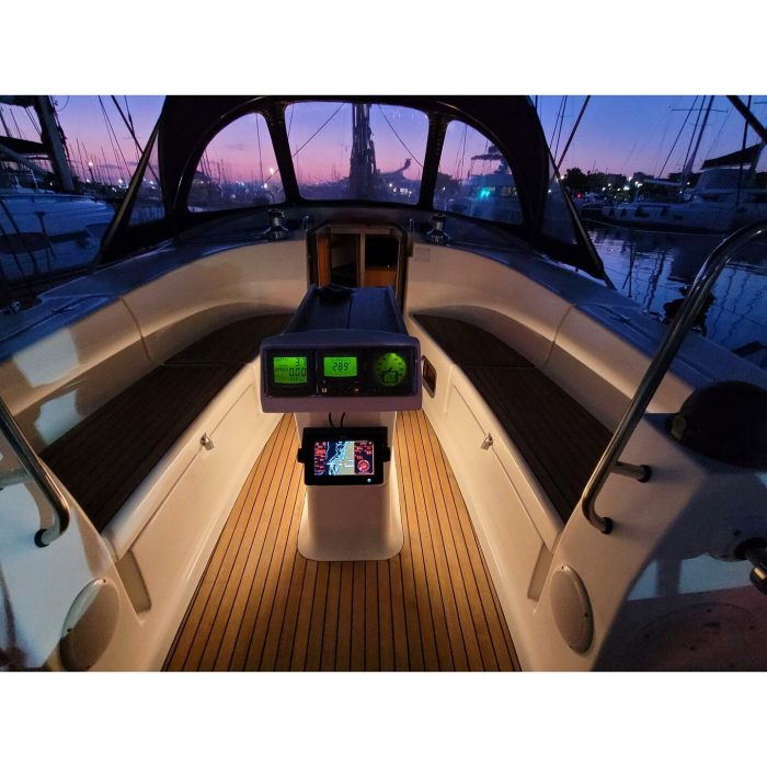 Black Pearl | Bavaria 40 photo 15