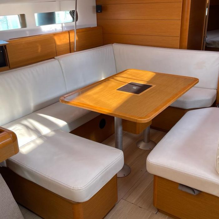 Tanqueray | Sun Odyssey 479 photo 10