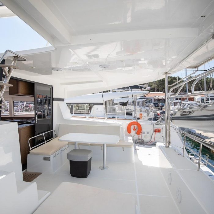 Mare Fiero | Lagoon 42 photo 8