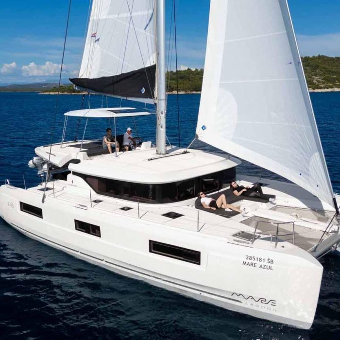 Mare Azul | Lagoon 46 photo 1