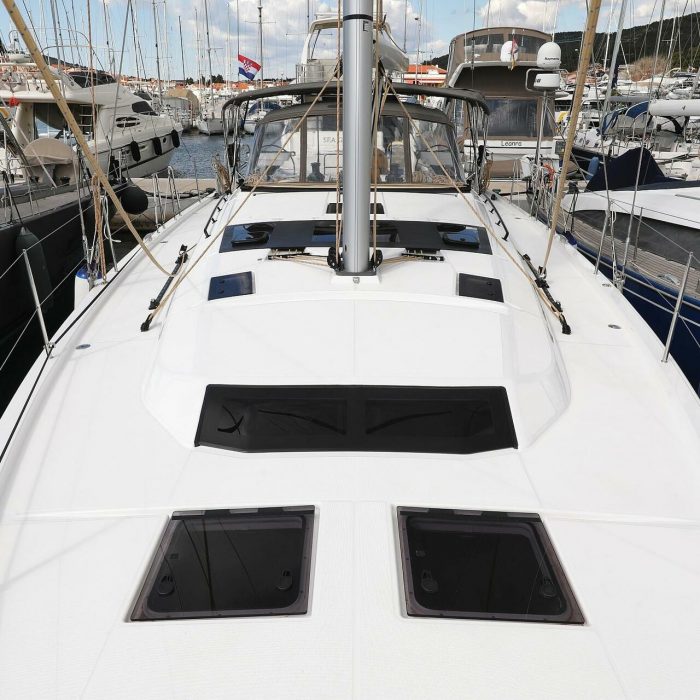 Fantasea | Dufour 470 photo 4