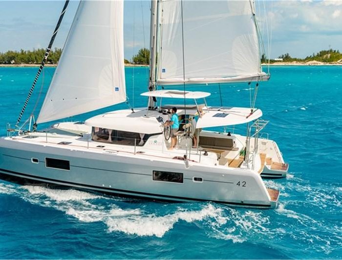 Marina III | Lagoon 42 photo 1