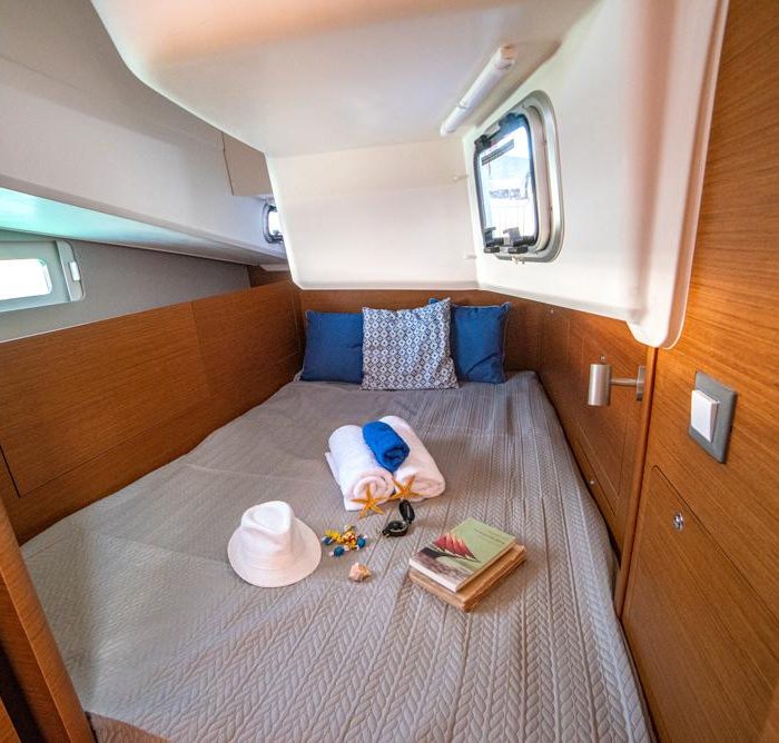 Marianna | Sun Odyssey 410 photo 60