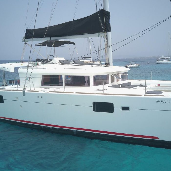 Fornes | Lagoon 450 Fly photo 5