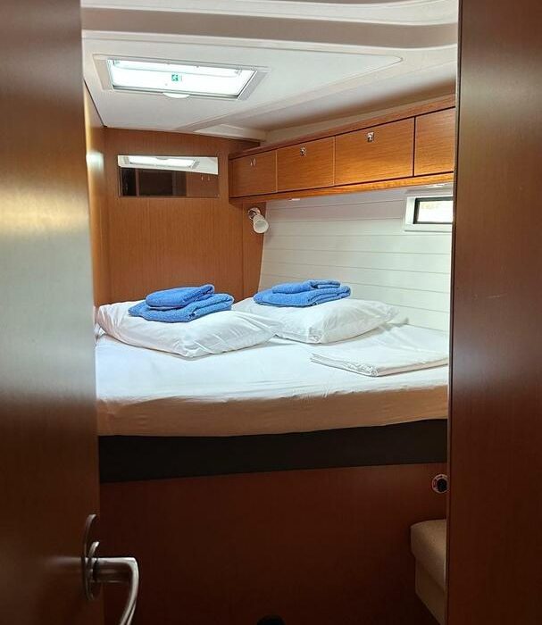 Mango | Bavaria Cruiser 51 photo 12