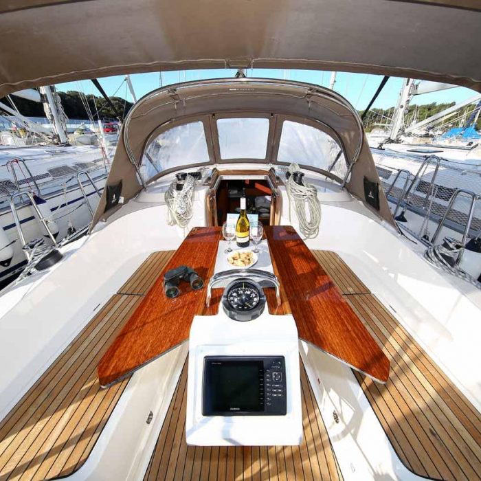 Bella Angelina | Bavaria Cruiser 37 photo 6