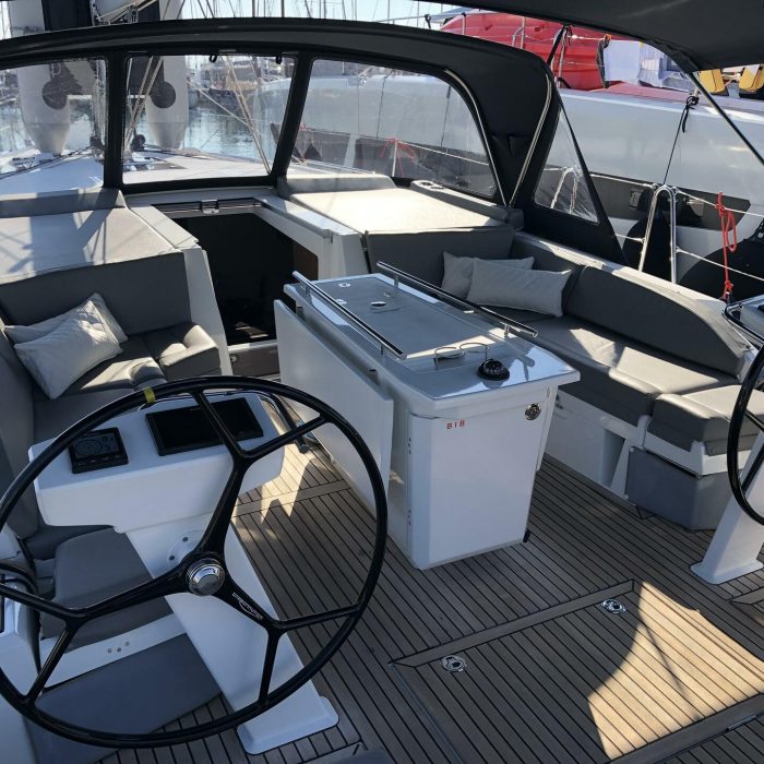 Whisper | Oceanis 46.1 photo 9