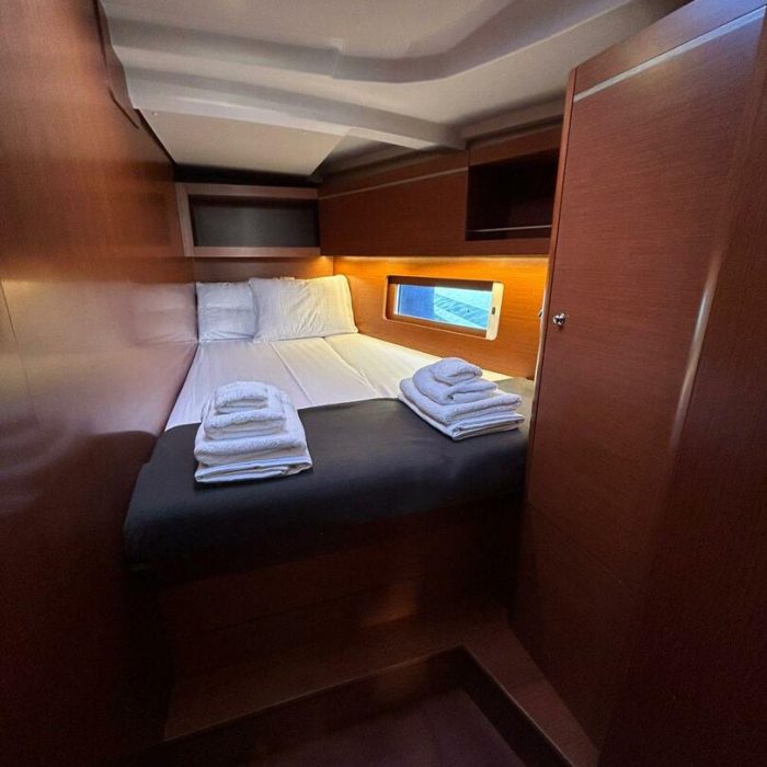 abb4-19 | Oceanis 46.1 photo 13