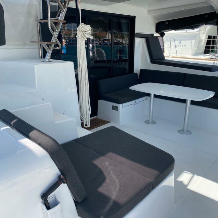 Hanselli | Lagoon 42 photo 6