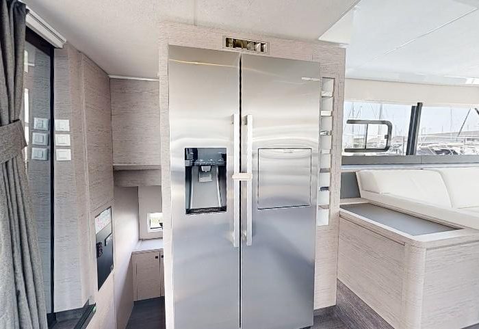 La Dolce Vita | Fountaine Pajot MY6 photo 17