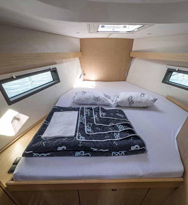 Livia | Bavaria C42 photo 15