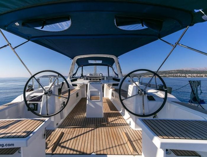 ANIMA MARIS 3 | Oceanis 38.1 photo 11