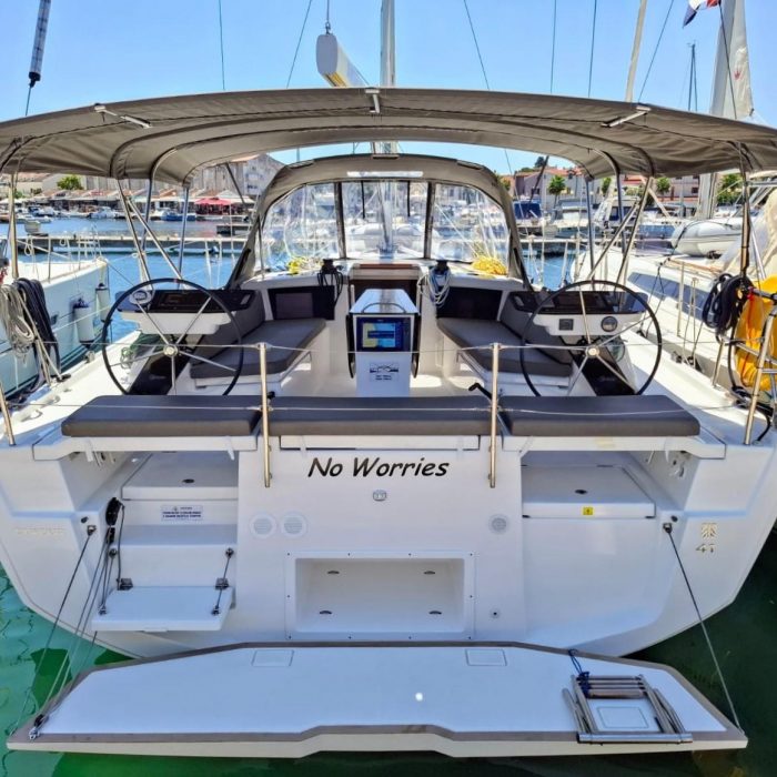 No Worries | Dufour 41 photo 5