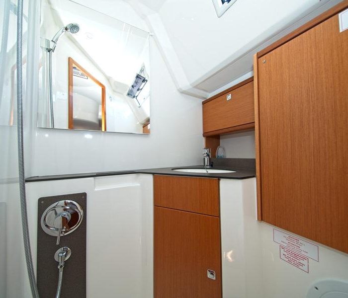 MH 85 | Bavaria 46 Cruiser photo 5
