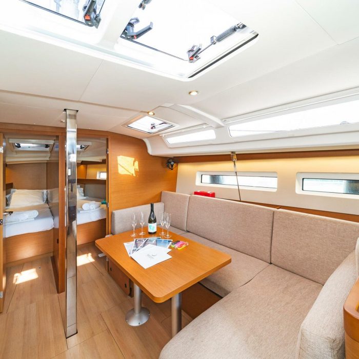 Esperos | Sun Odyssey 440 photo 14