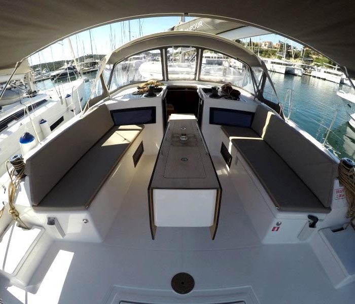 Adelante | Dufour 470 photo 6