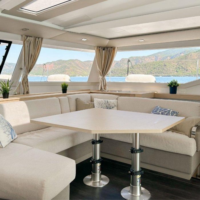 Angara | Fountaine Pajot Tanna 47 photo 17