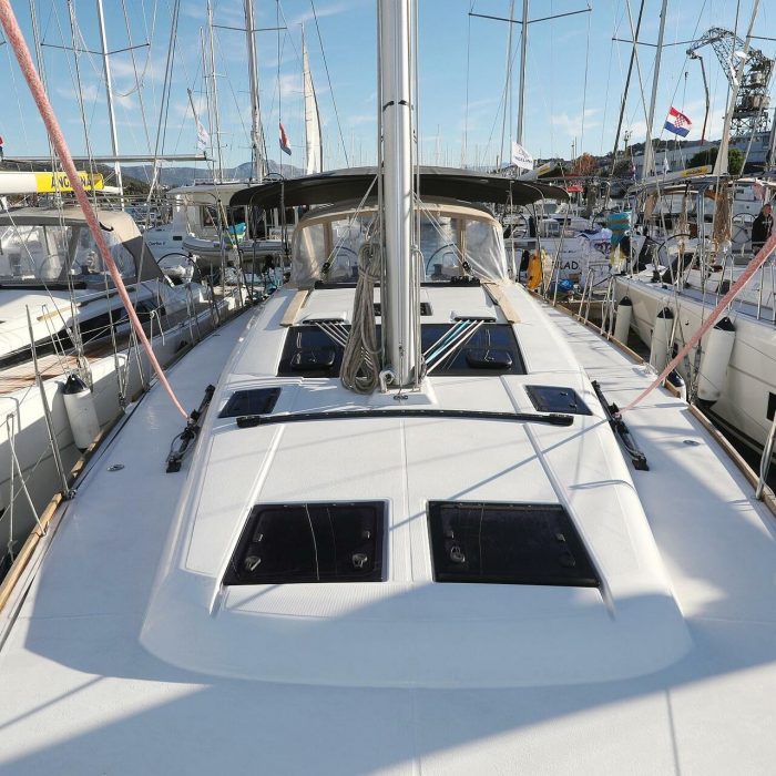 Horido | Dufour 460 GL photo 1