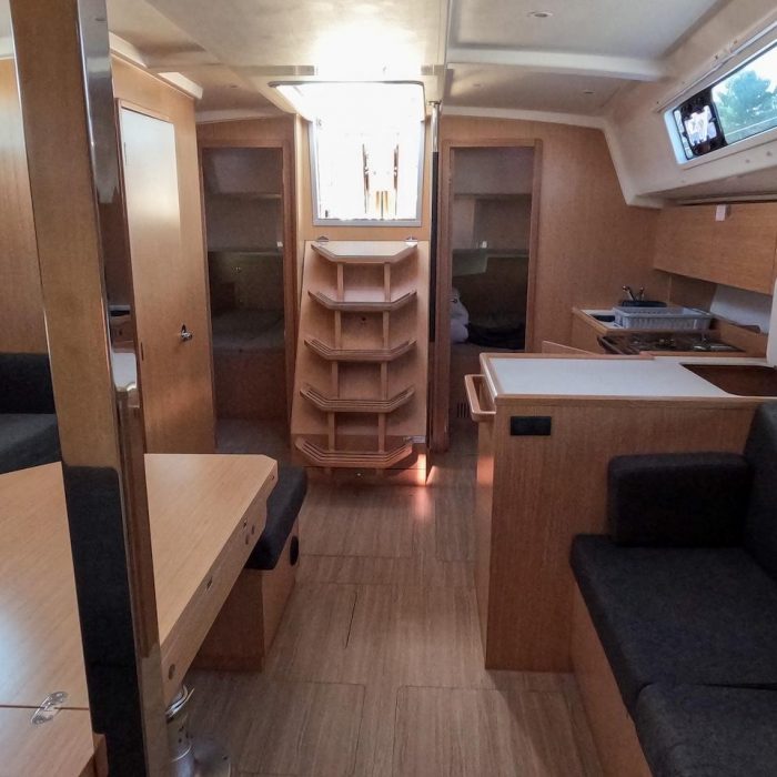 Hope I. | Bavaria C42 photo 8