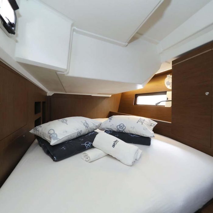 Maya | Oceanis 46.1 photo 16
